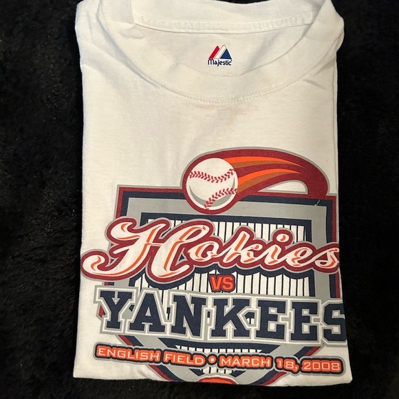MLB Other - NWOT VT Hokies NY Yankees March 28, 2008 t shirt